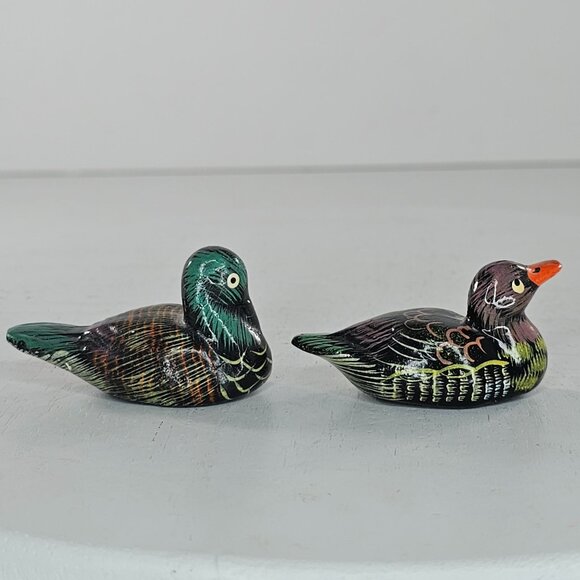 Vintage Hand-Painted Miniature Ceramic Duck Figurines - Set Of 2 - Picture 4 of 8